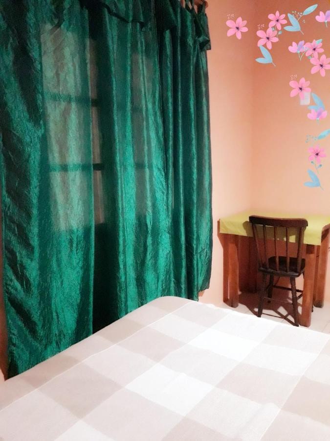 Residencial Azaleas Place Puerto Iguazú Dış mekan fotoğraf