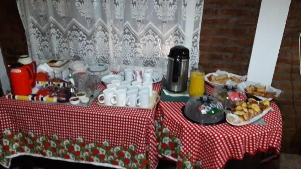 Residencial Azaleas Place Puerto Iguazú Dış mekan fotoğraf