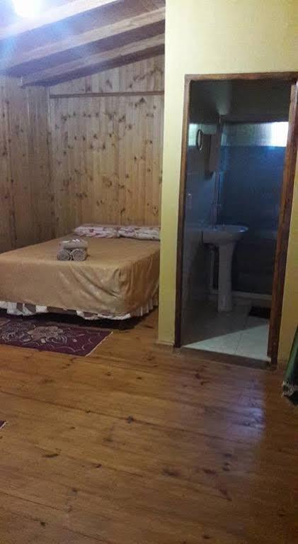 Residencial Azaleas Place Puerto Iguazú Dış mekan fotoğraf